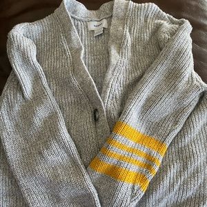 #20 Old Navy cardigan size large
